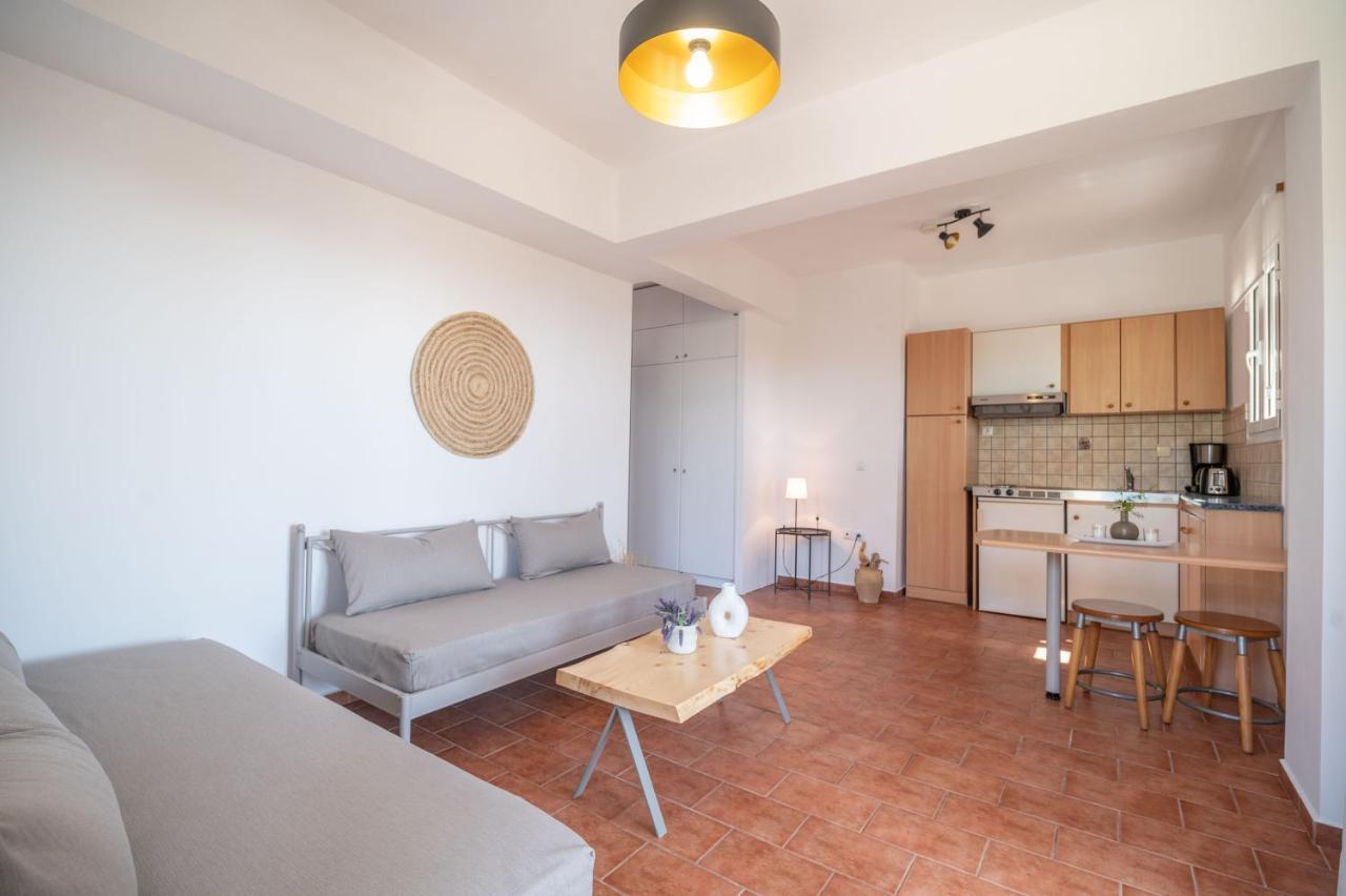 Christoforos Apartments Lourdata  Exterior photo